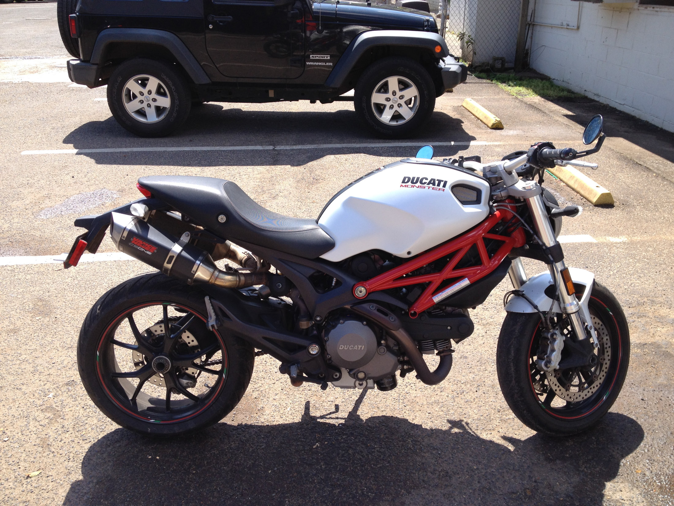 Für unsere Ducati Liebhaber - gibts auch auf Hawaii