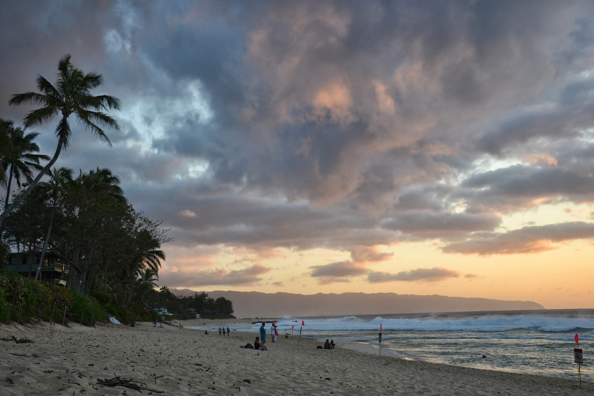 Abendstimmung am Ehukai Beach Park