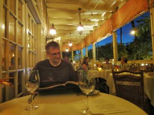 Fred beim Auswählen